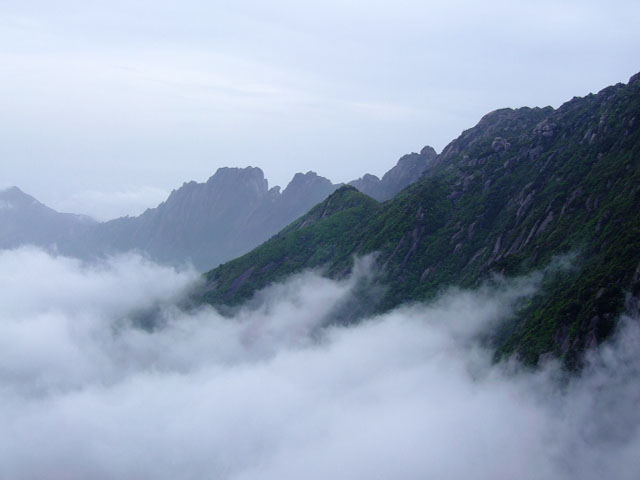 灵山.jpg
